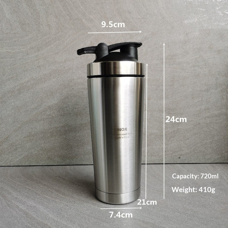Rostfri shaker för träning